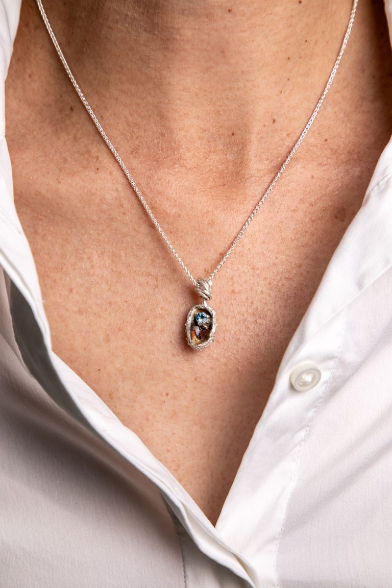  זה בטוח ,משובץ